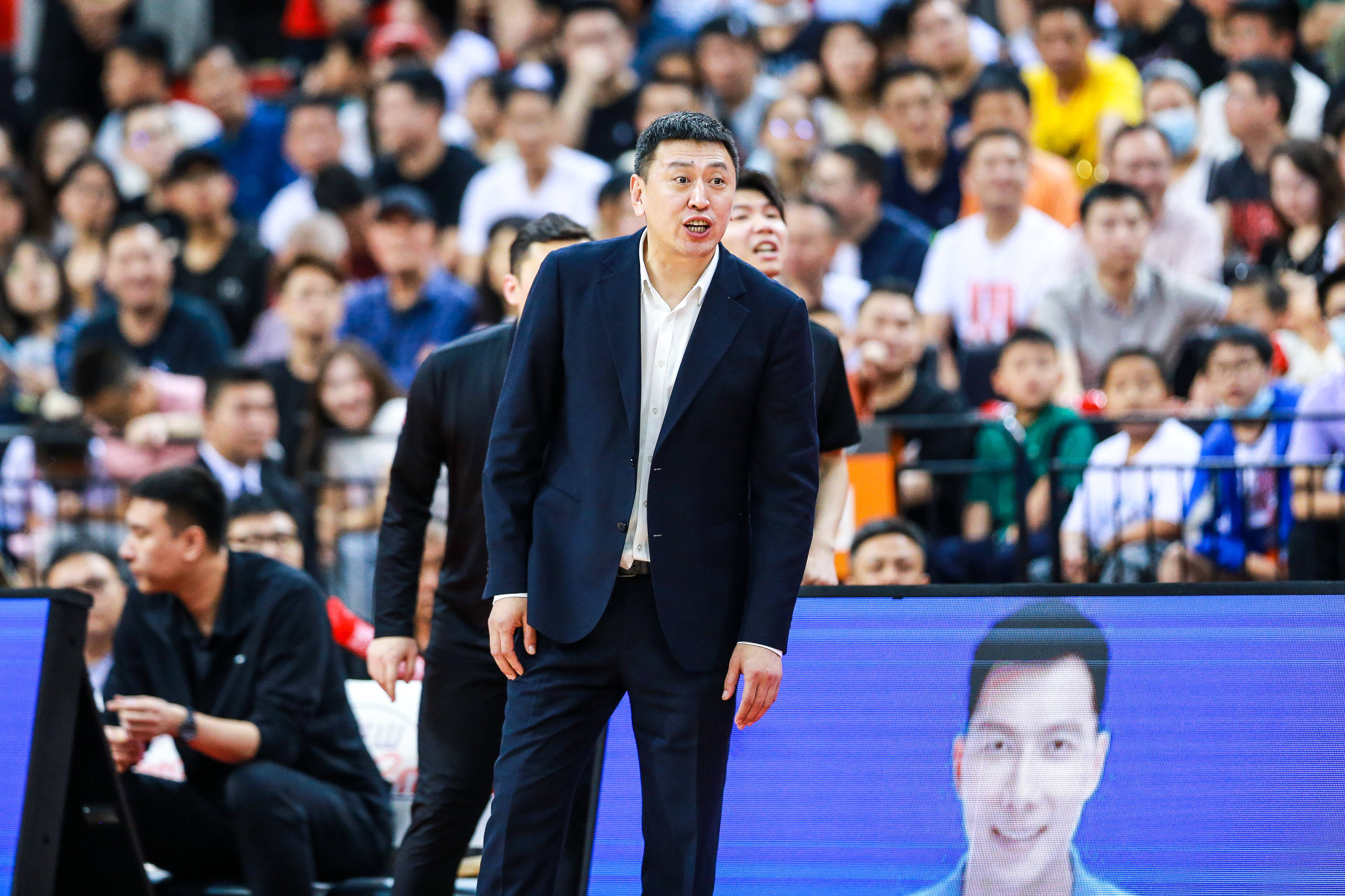 关于浙江队：经我俱乐部推荐王世龙加盟南京同曦教练组的信息